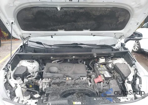 2021 Toyota Rav4 Xle z USA, uszkodzony, nr VIN 2T3P1RFV5MW157706